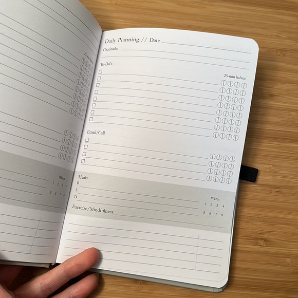 Mindful Productivity Planner - Picture 2 of 4